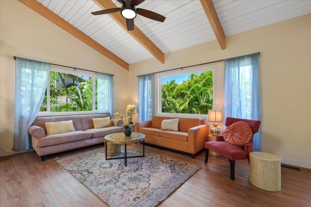 250 Hoohale Pl Property Photo 12