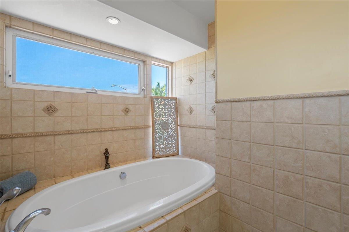 250 Hoohale Pl Property Photo 27