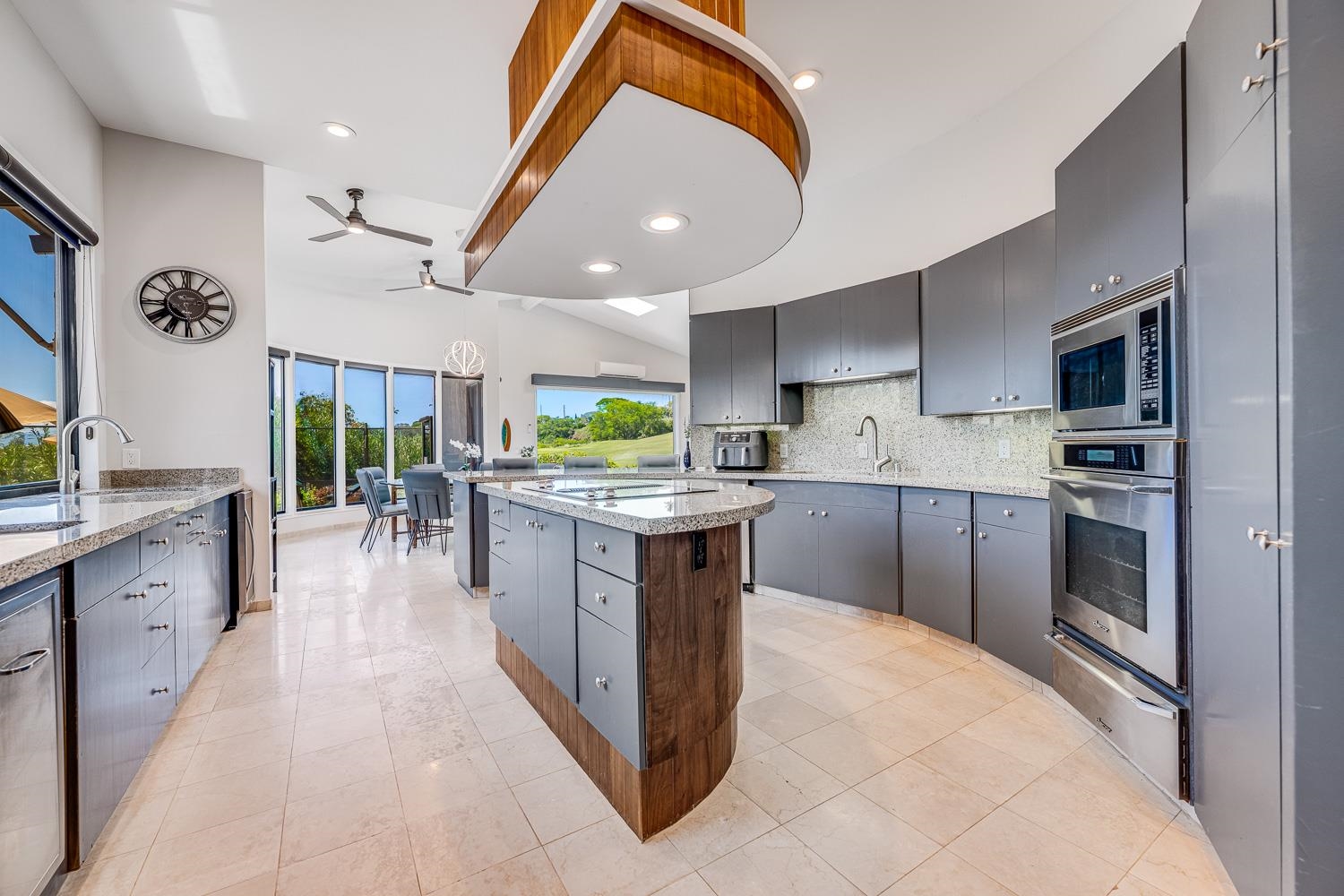 19 Holomakani Pl Property Photo 10