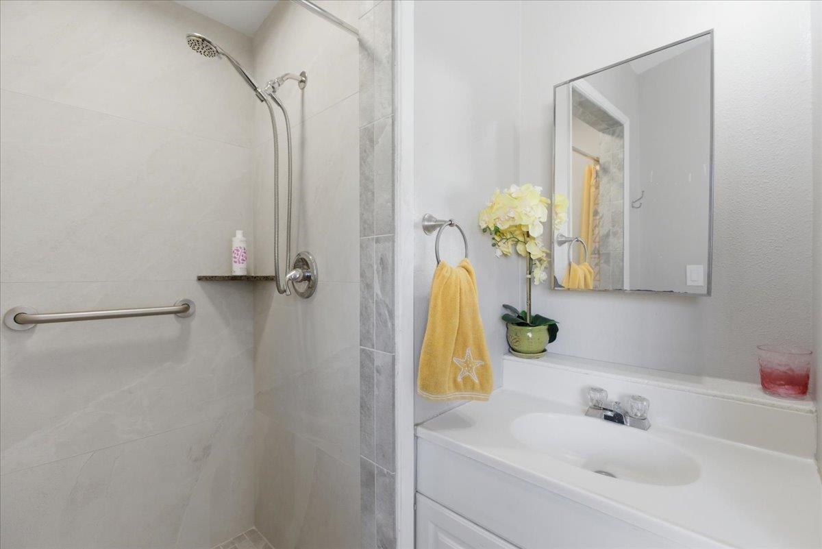 3260 Kihapai Pl Property Photo 23