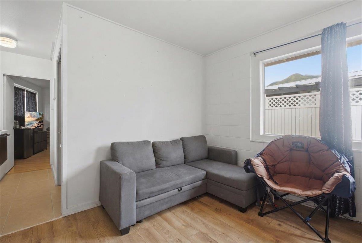 349 N Market St Property Photo 3