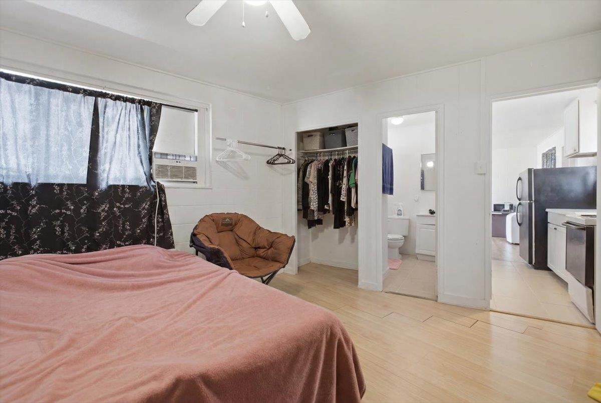 349 N Market St Property Photo 4