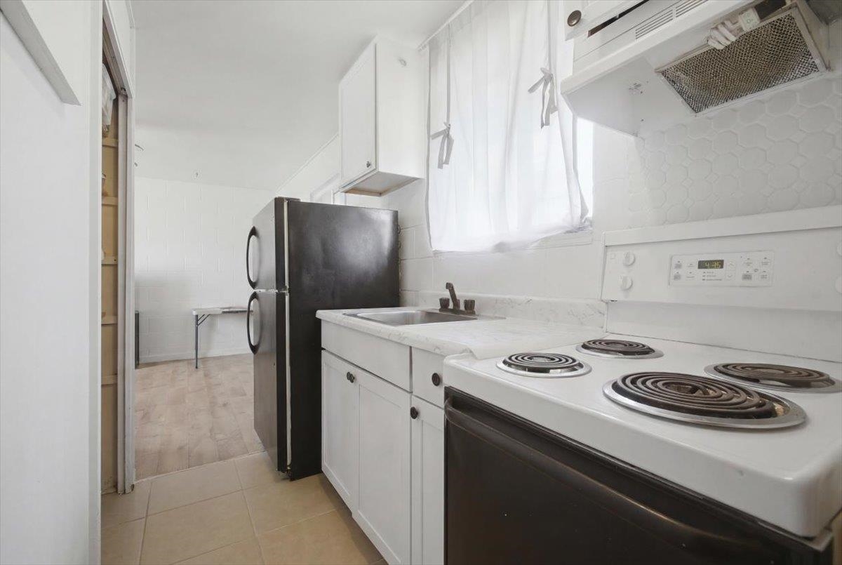 349 N Market St Property Photo 5