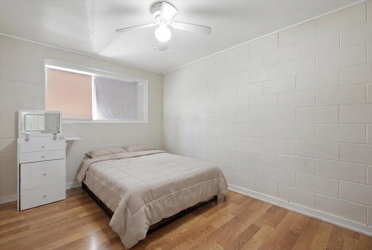 349 N Market St Property Photo 3