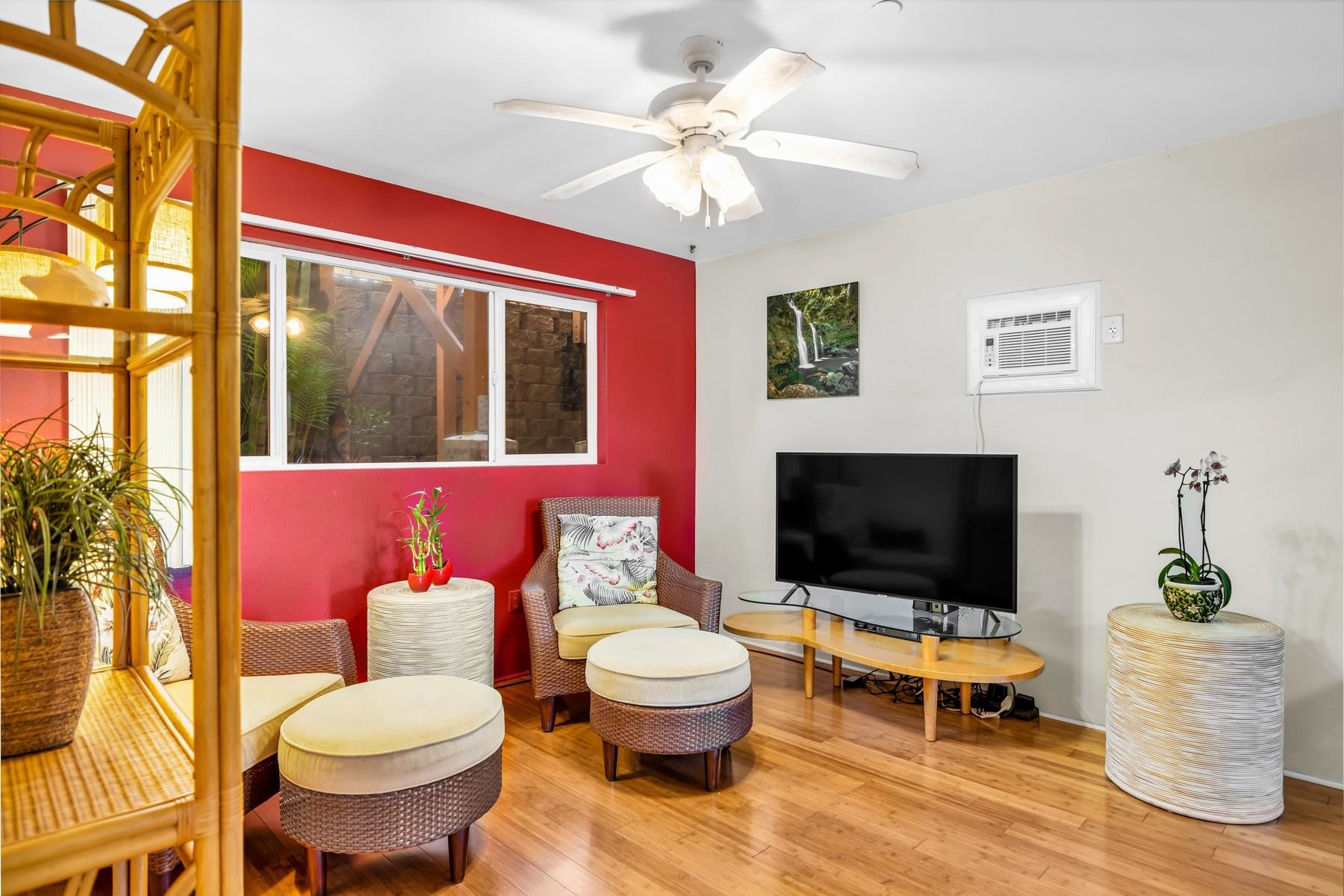 45 Stephen Ln Property Photo 12