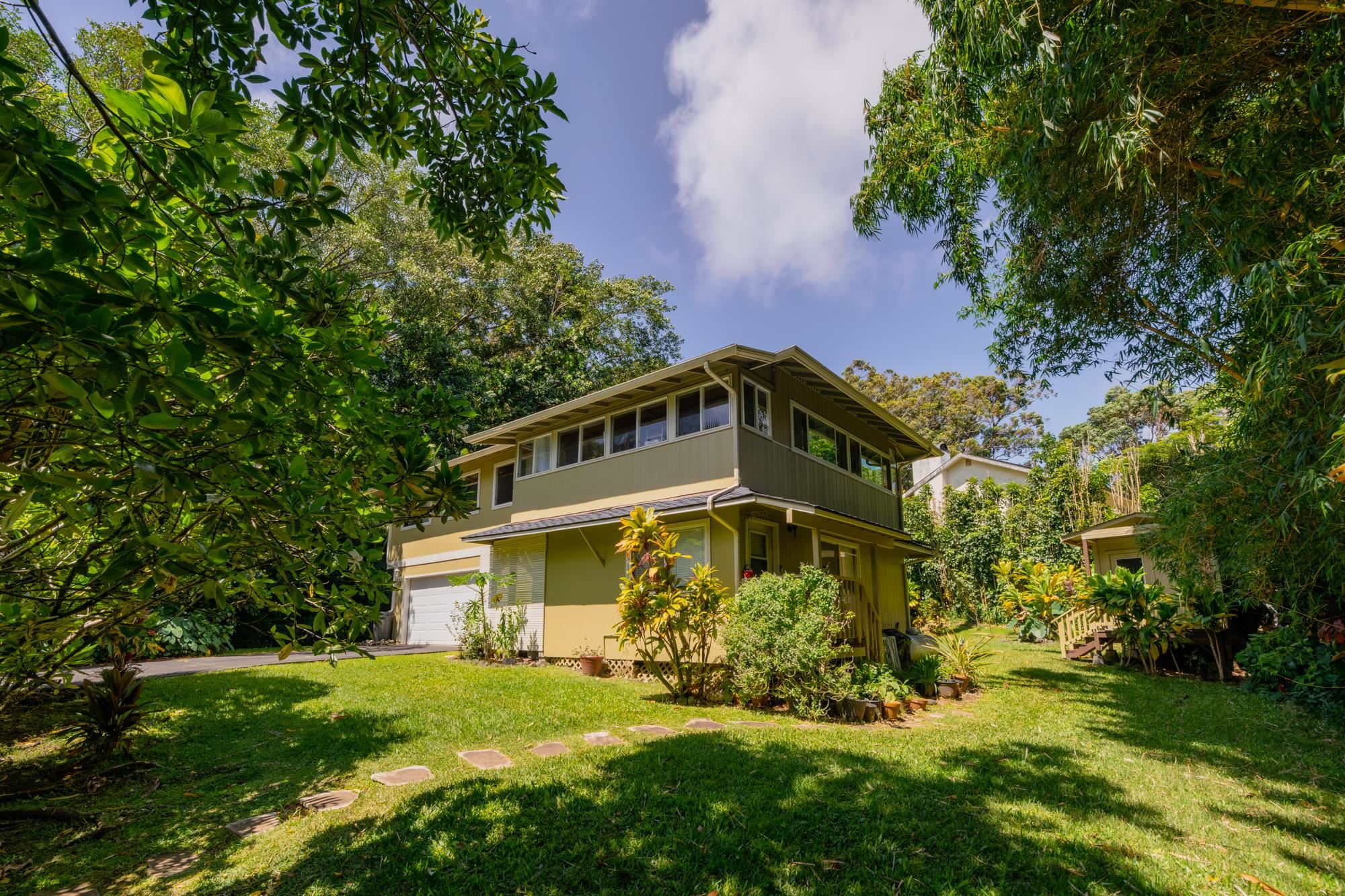590 Kaiapa Pl Property Photo 1