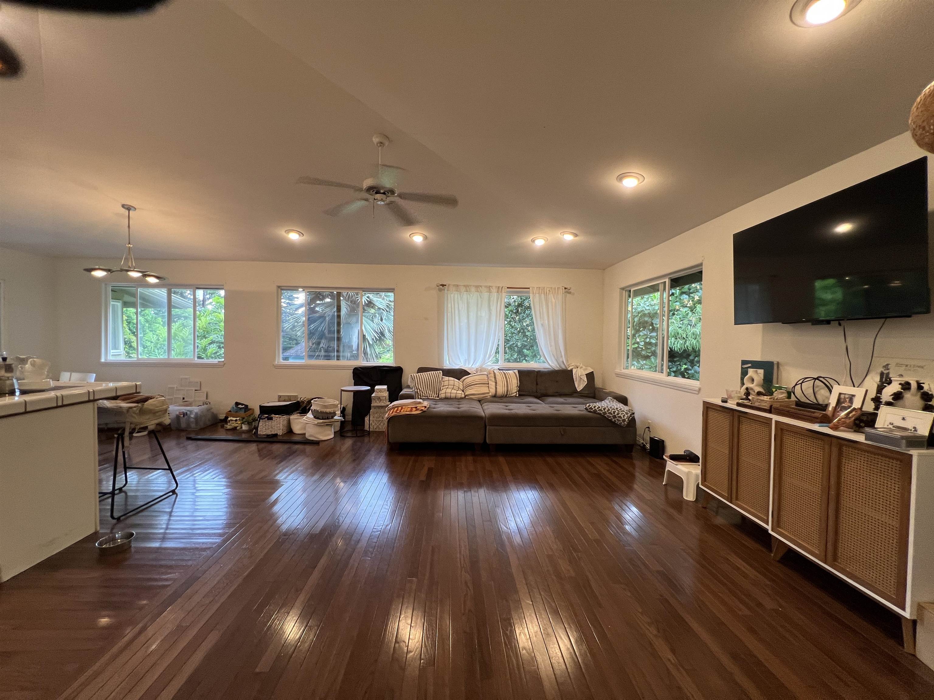 590 Kaiapa Pl Property Photo 6