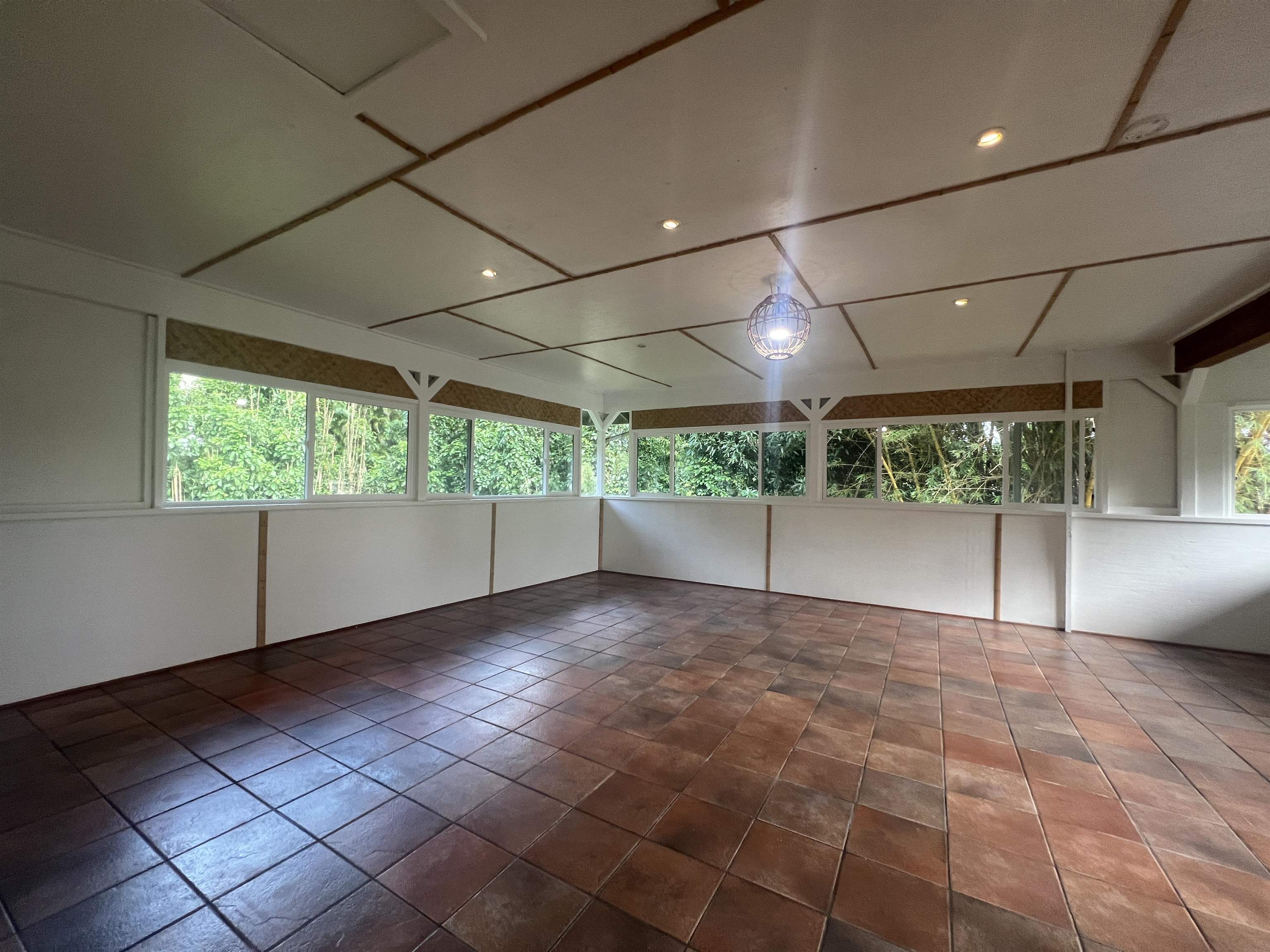 590 Kaiapa Pl Property Photo 10