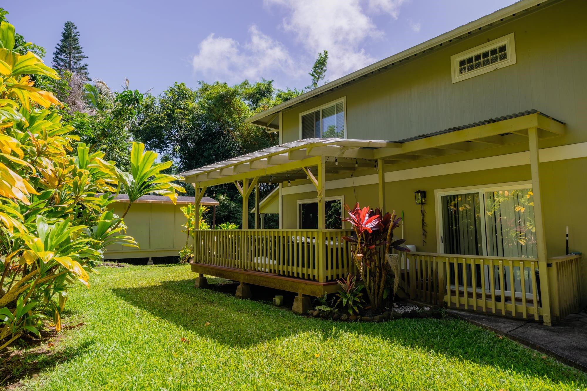 590 Kaiapa Pl Property Photo 32