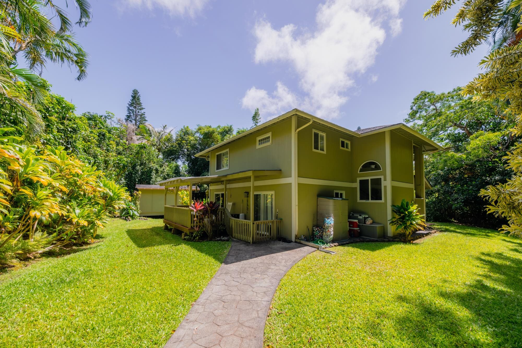 590 Kaiapa Pl Property Photo 37