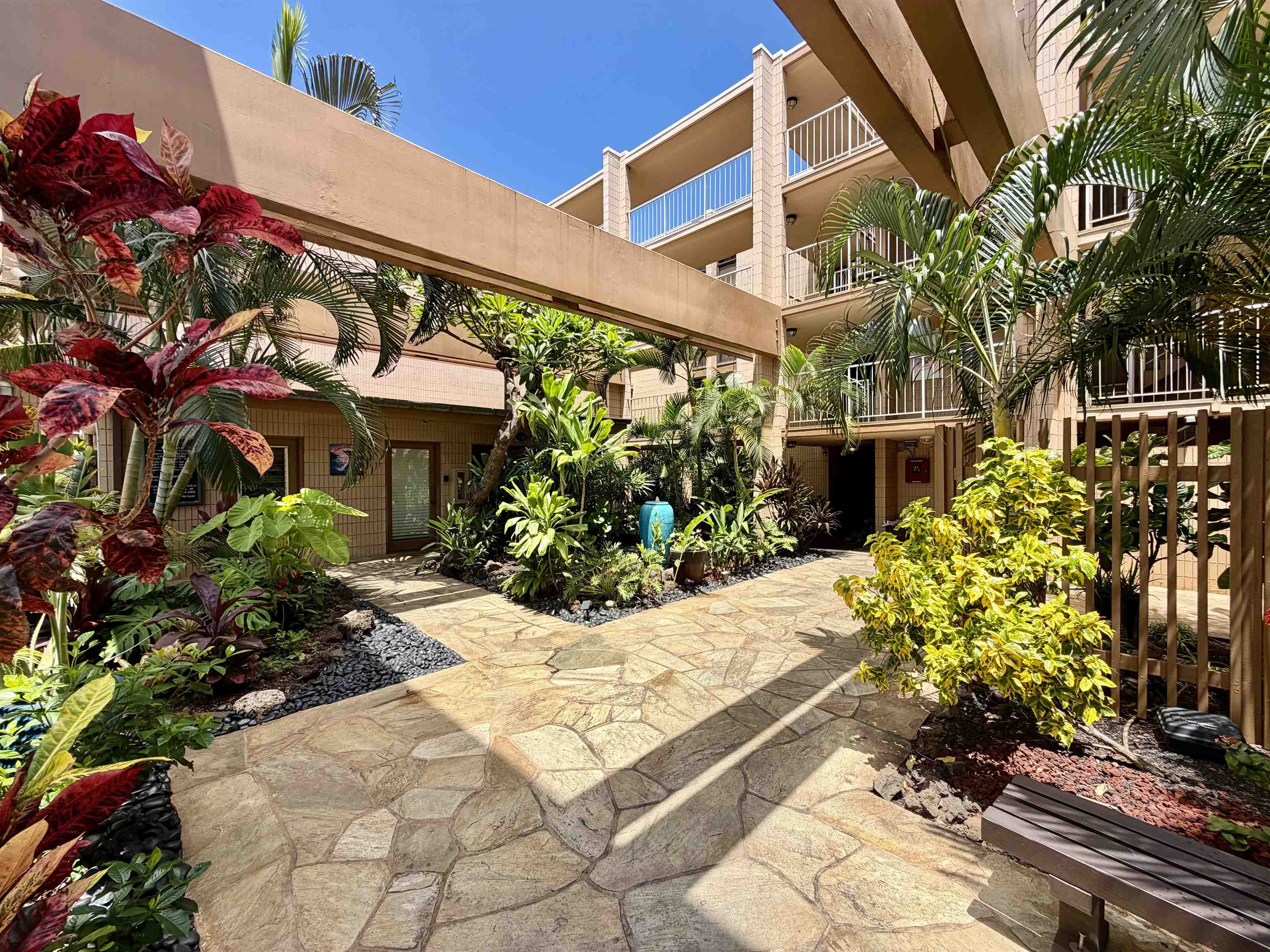 3785 Lower Honoapiilani Rd Property Photo 27