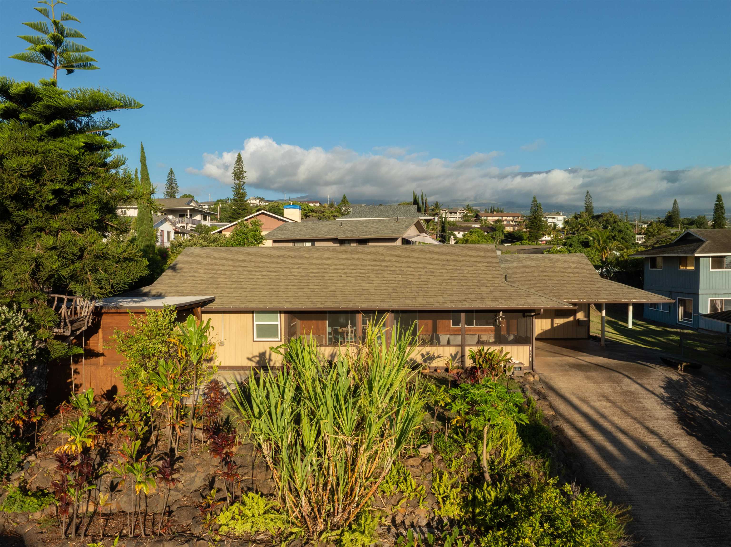 191 Alohilani St Property Photo 3