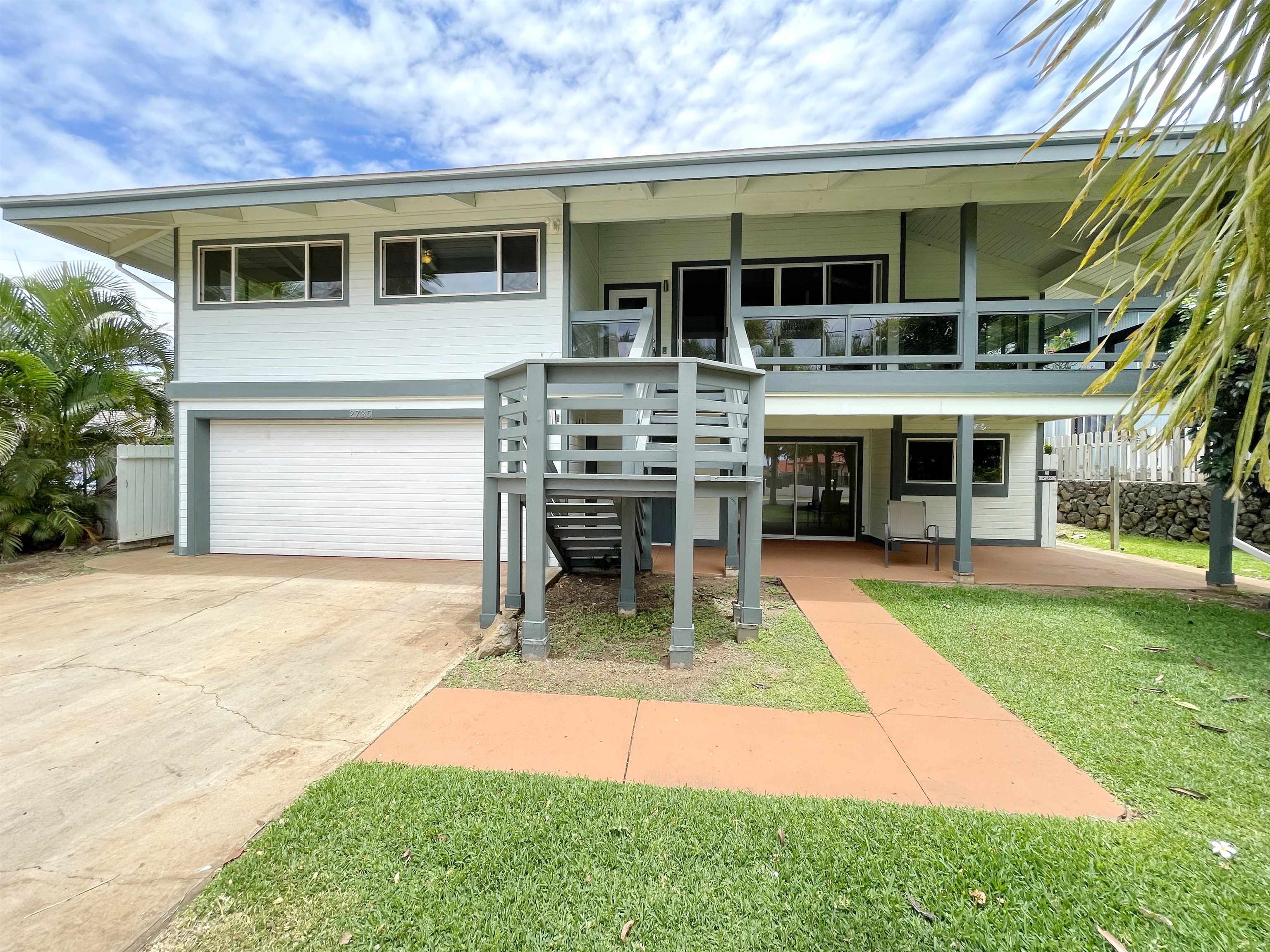 2735 Panepoo St Property Photo 8