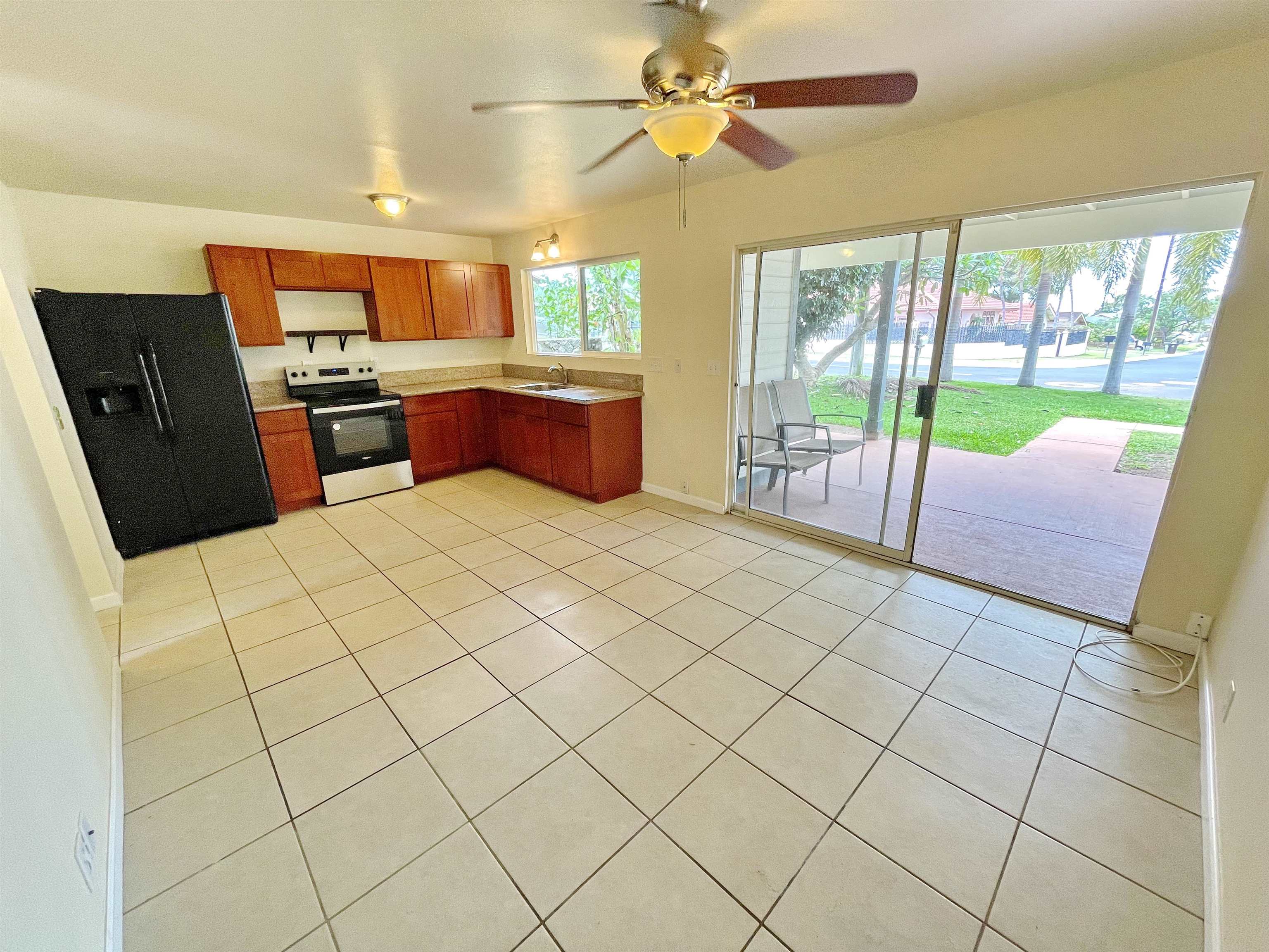 2735 Panepoo St Property Photo 23