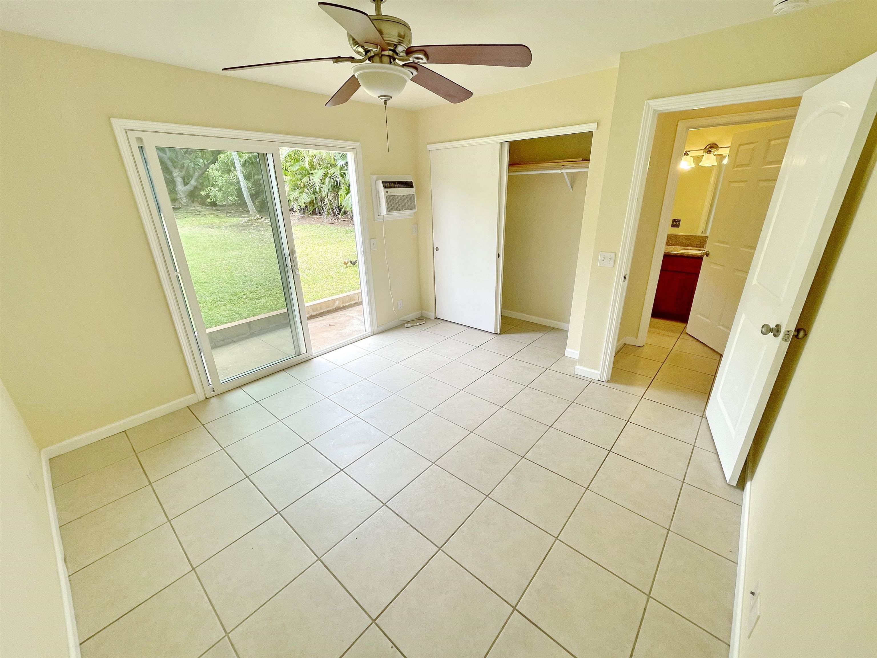 2735 Panepoo St Property Photo 25