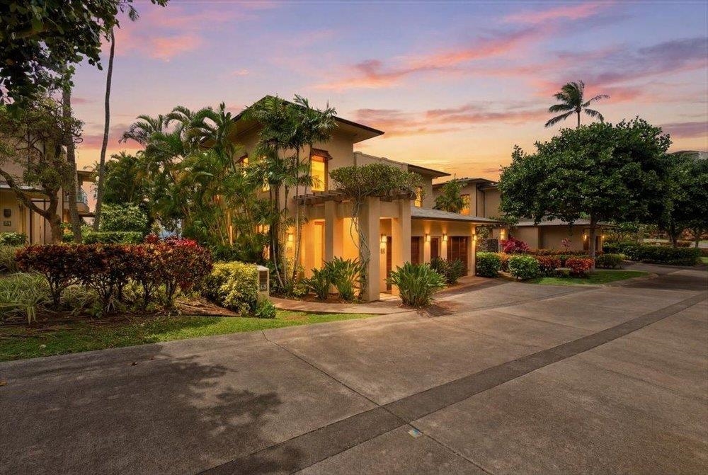 26 Coconut Grove Ln Property Photo 2