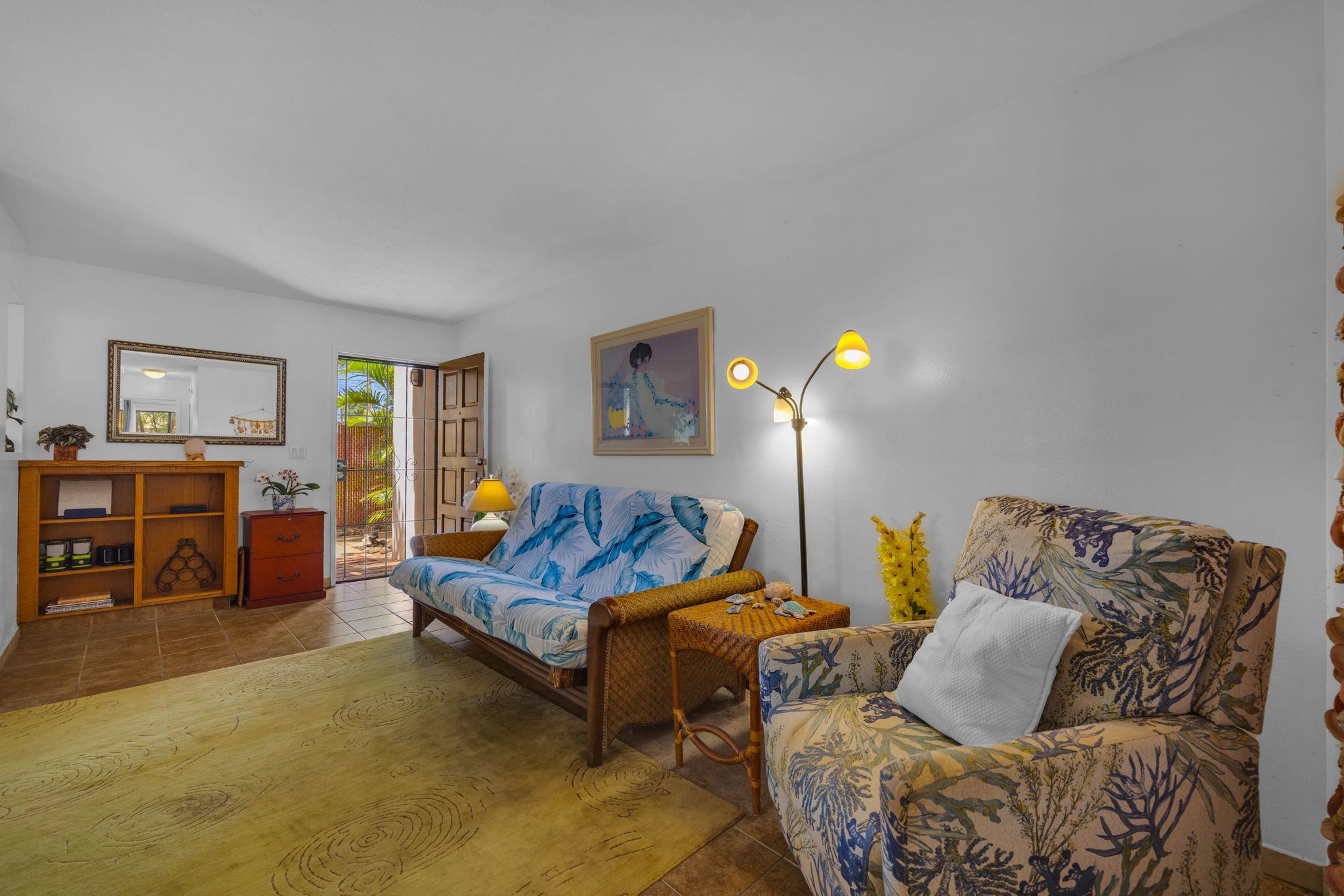 2065 Kanoe St Property Photo 3