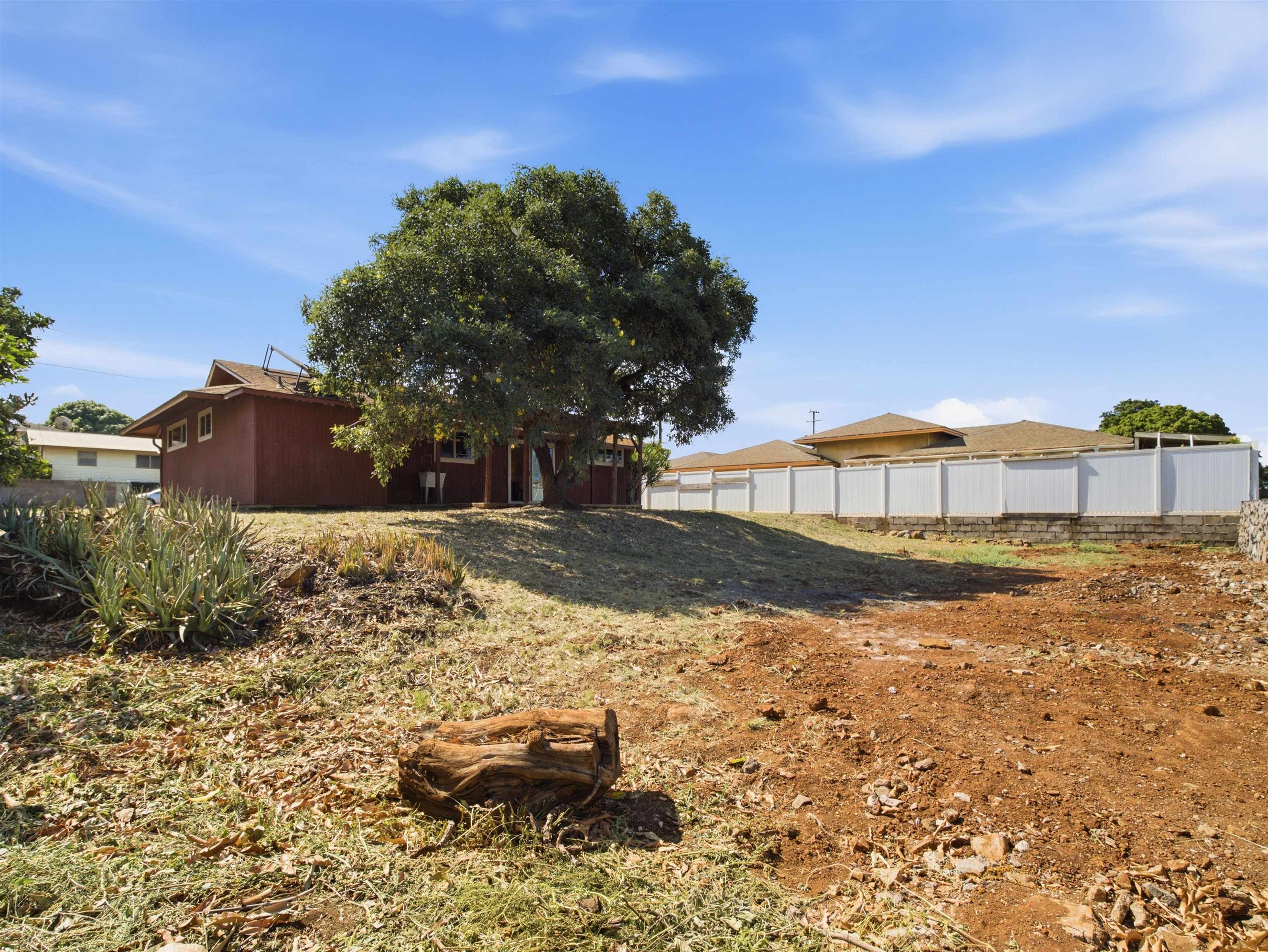 217 Awa Pl Property Photo 15