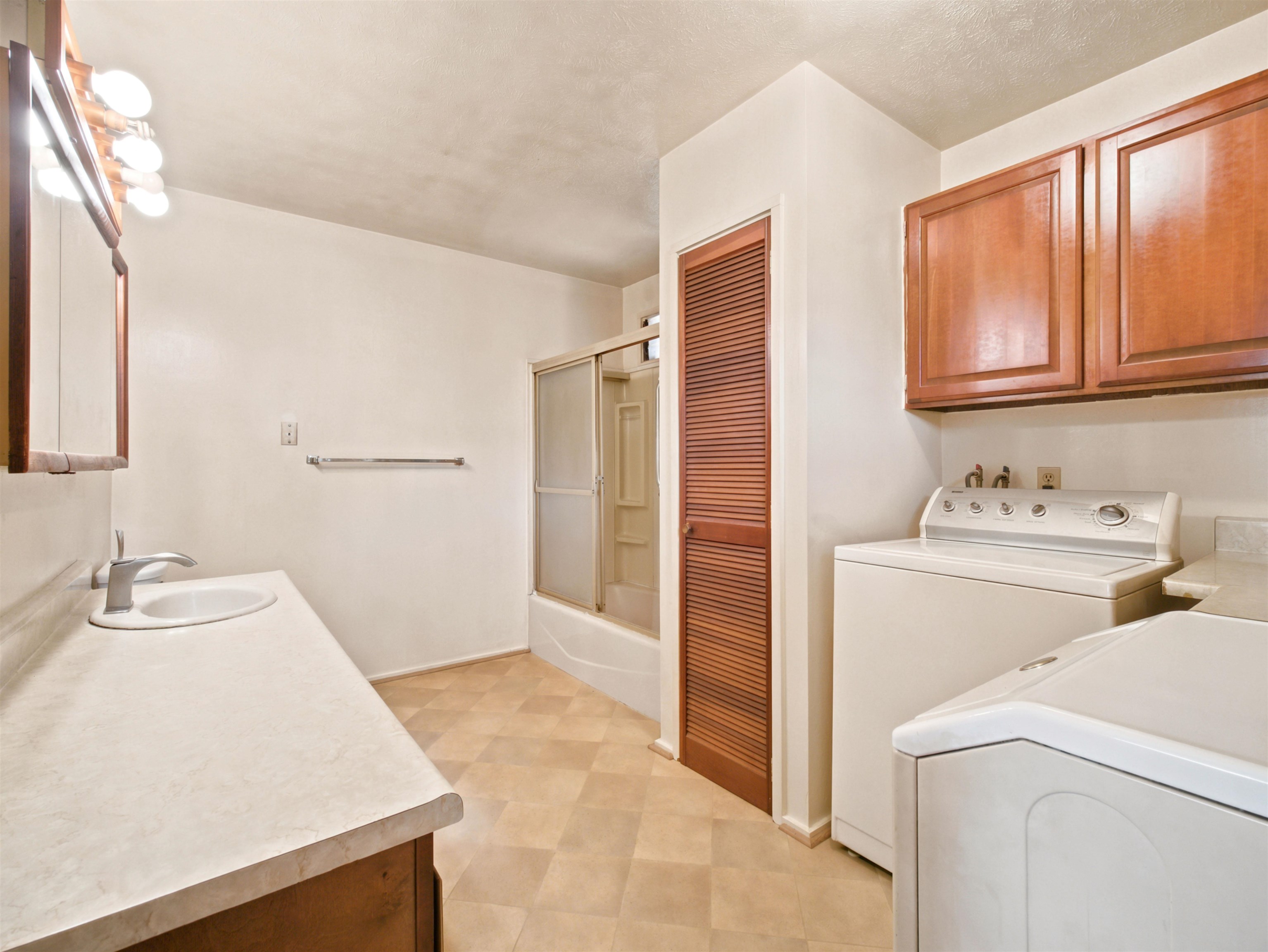 217 Awa Pl Property Photo 25