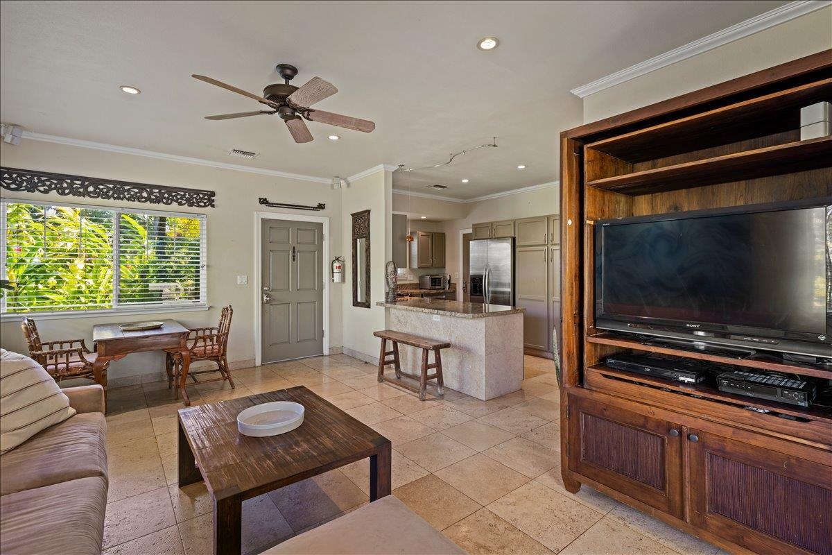 88 Lae St Property Photo 13