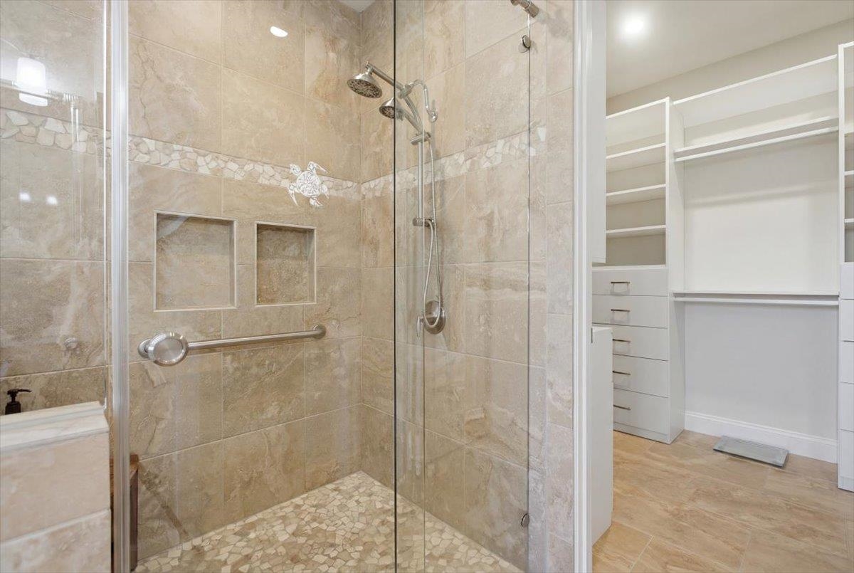 2451 Umeke Cir Property Photo 20
