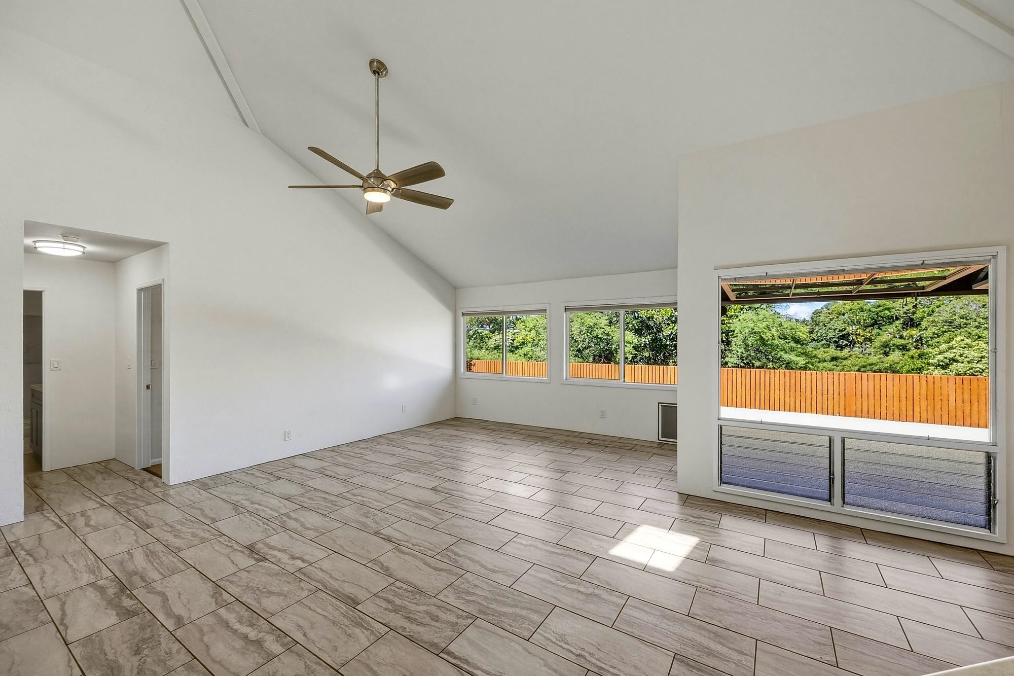 90 Hui F Rd Property Photo 12