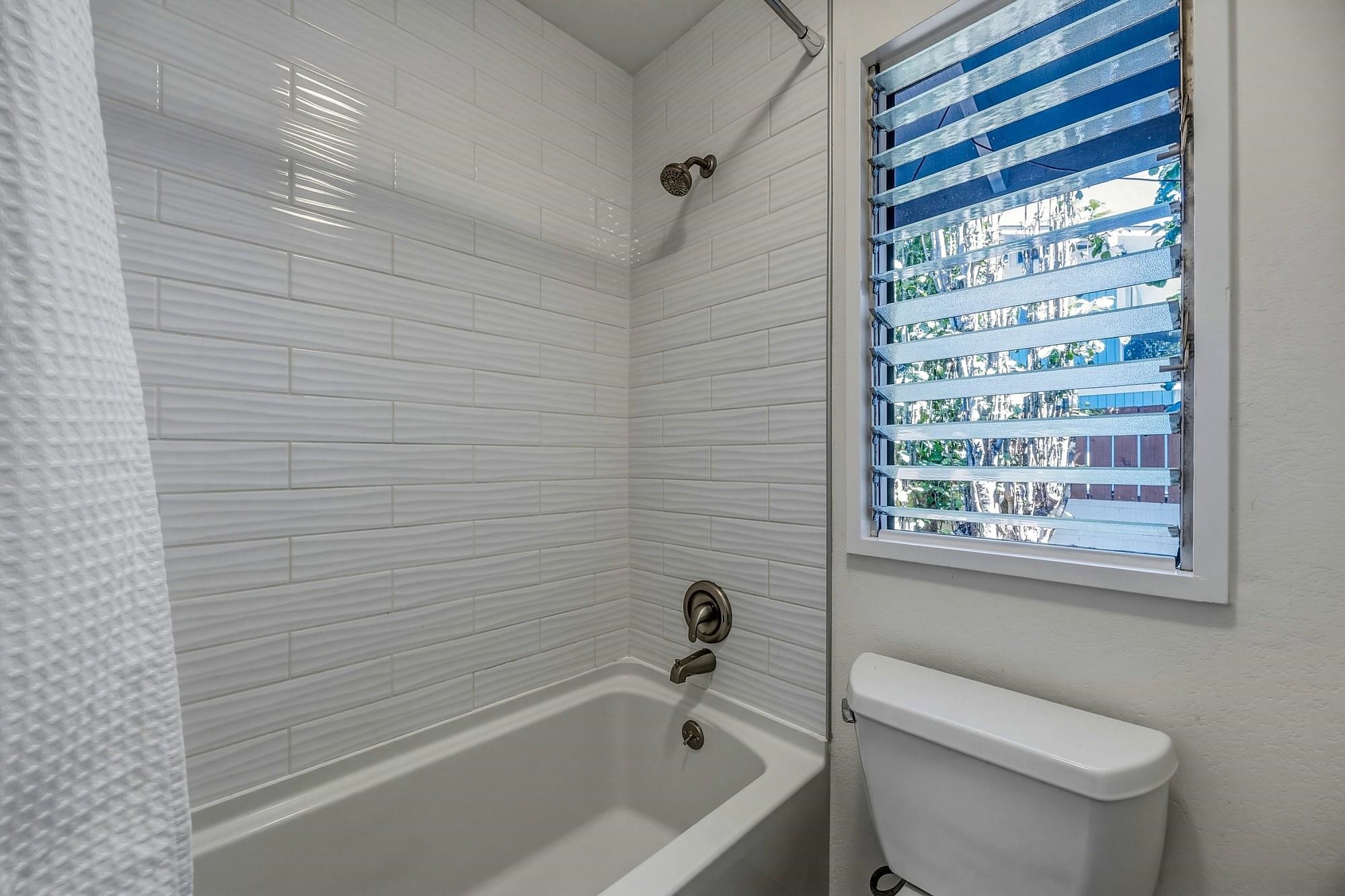 90 Hui F Rd Property Photo 33