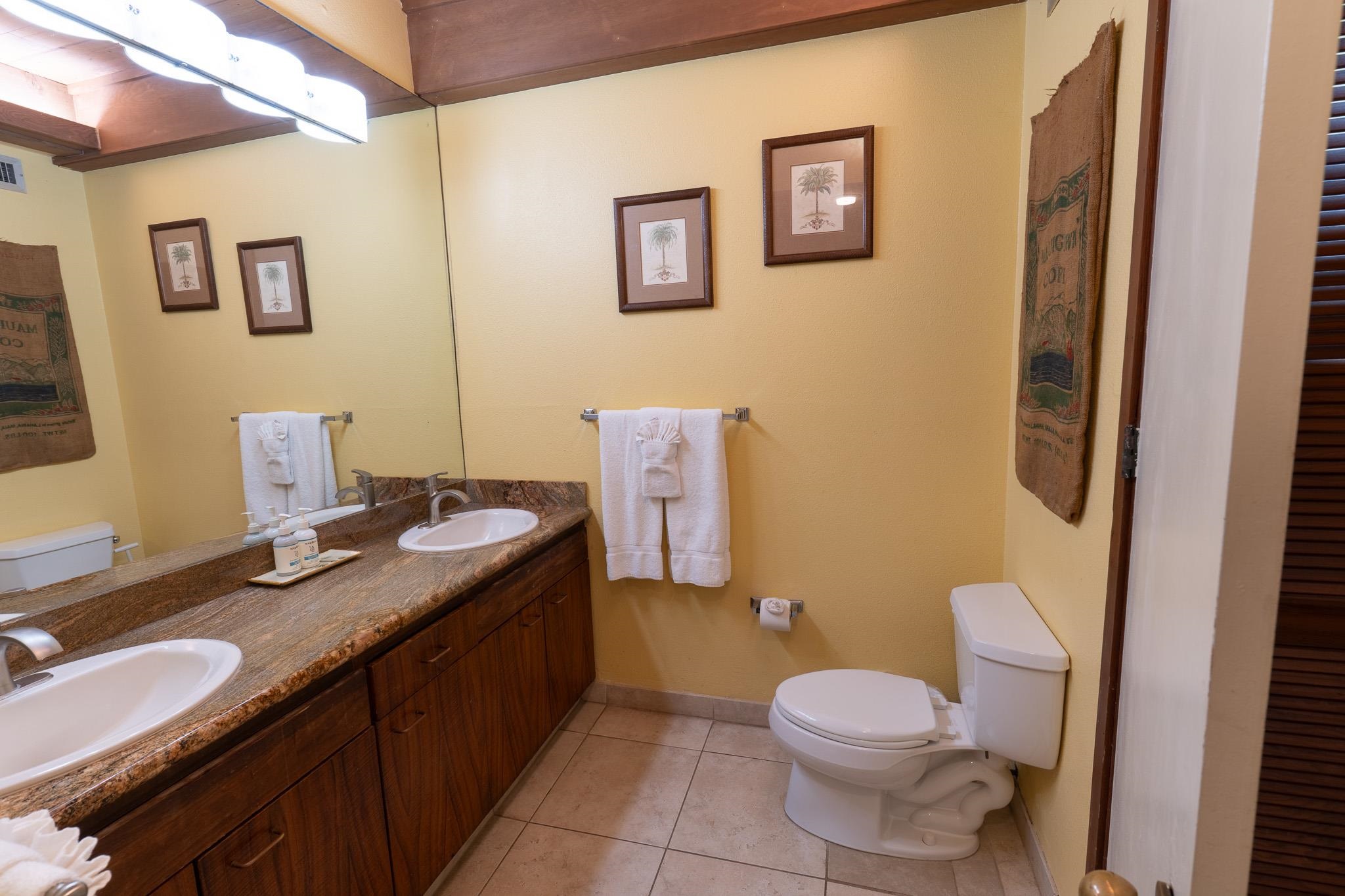 4521 Lower Honoapiilani Rd Property Photo 32