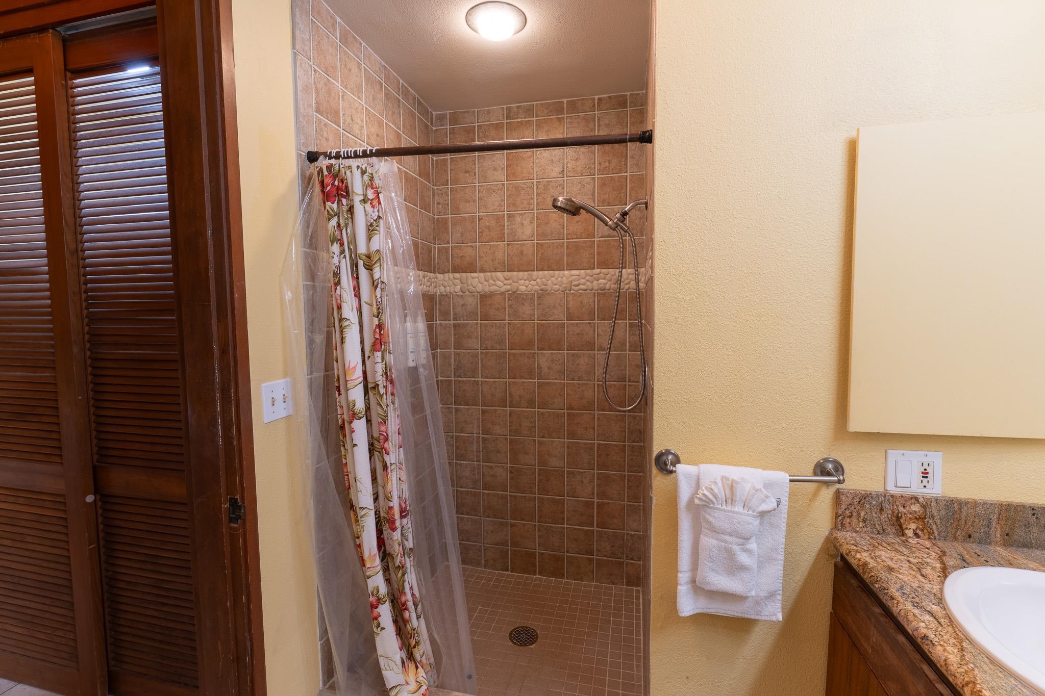 4521 Lower Honoapiilani Rd Property Photo 33