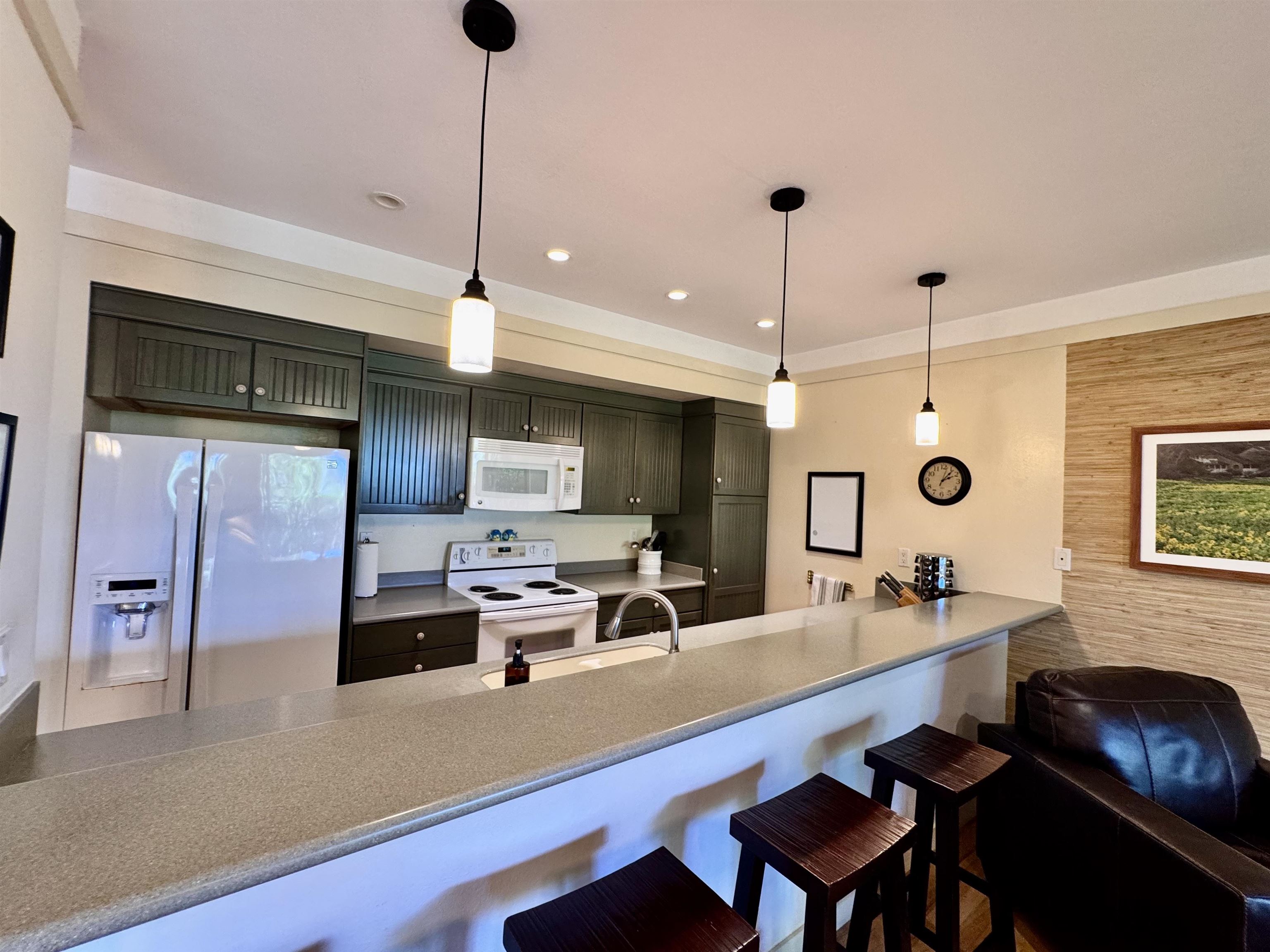 100 Lio Pl Property Photo 1