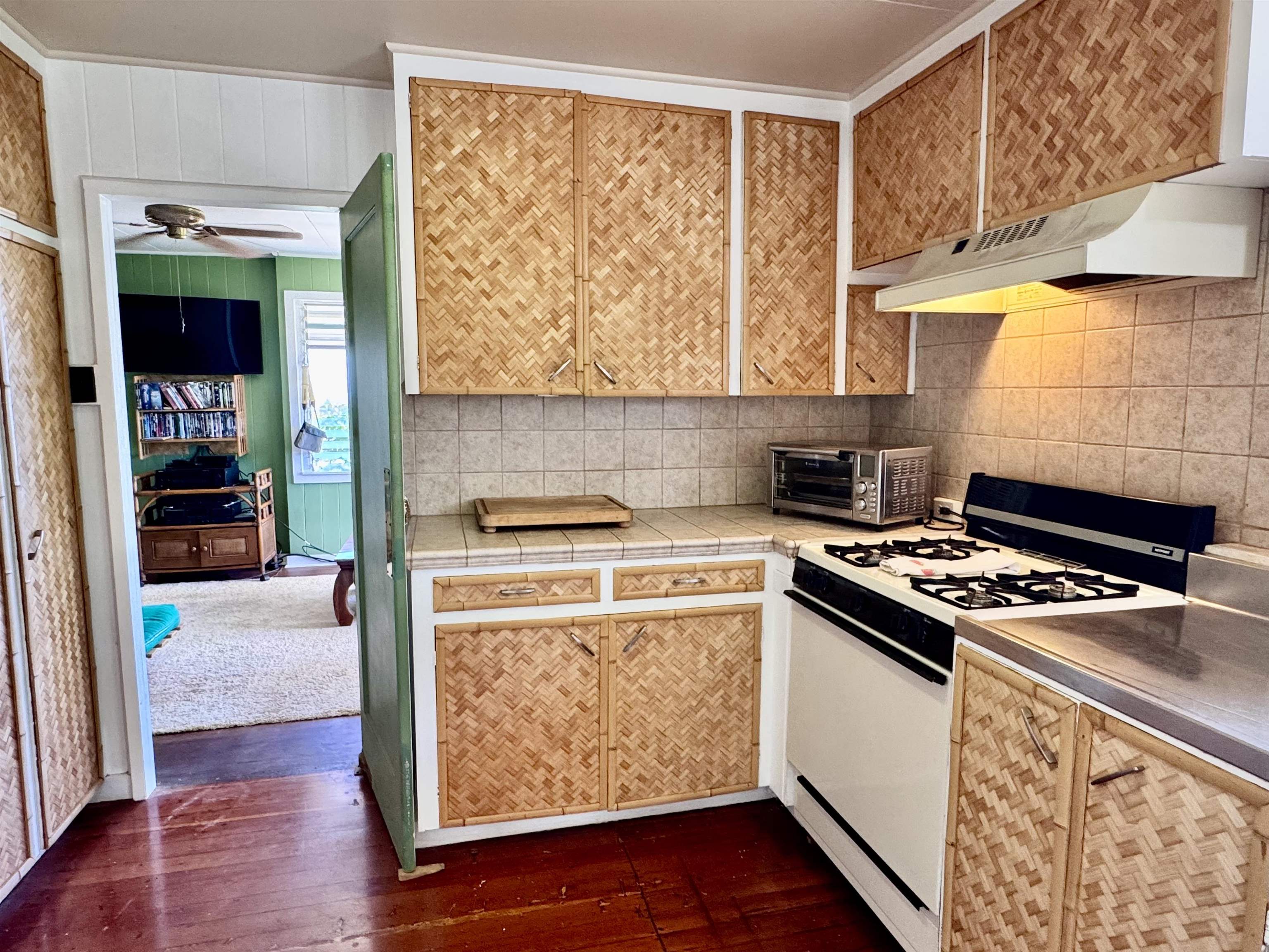 265 Aahi Pl Property Photo 7