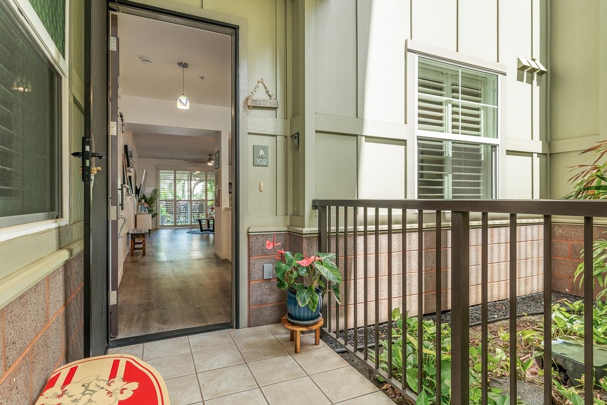 10 Upena Ln Property Photo 8