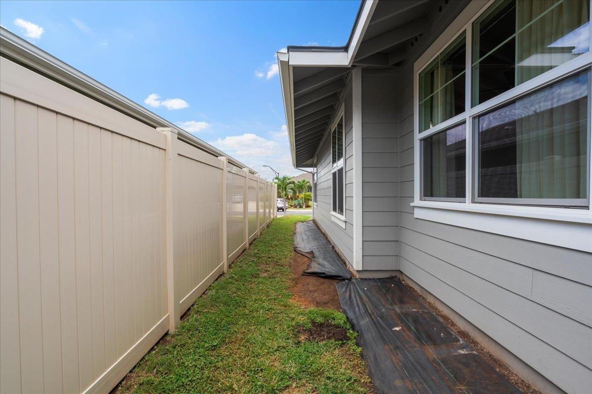 307 Puaehu St Property Photo 33