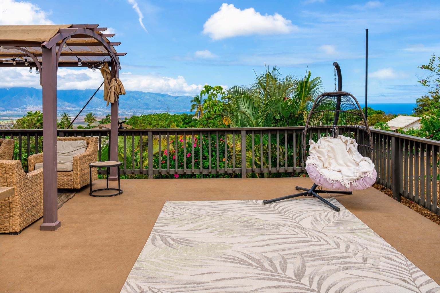 84 Kilakila Pl Property Photo 3