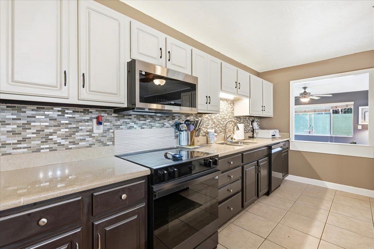 82 Alena Pl Property Photo 6