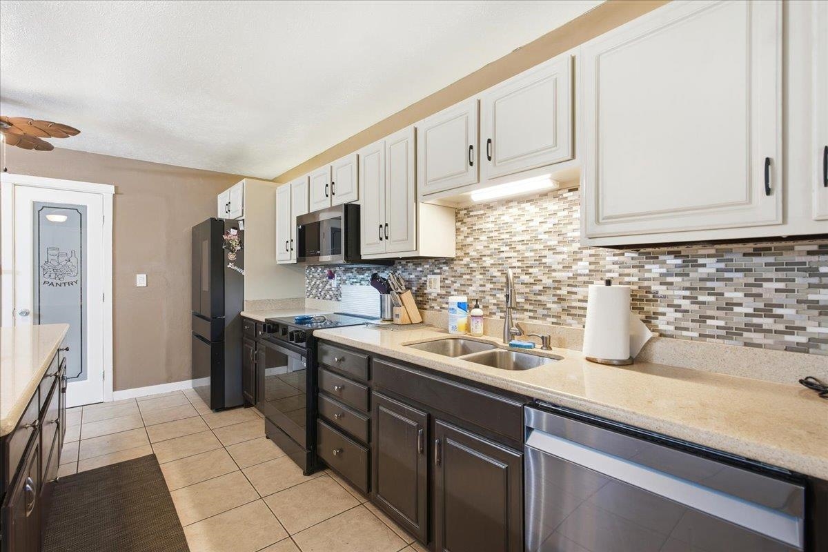 82 Alena Pl Property Photo 18