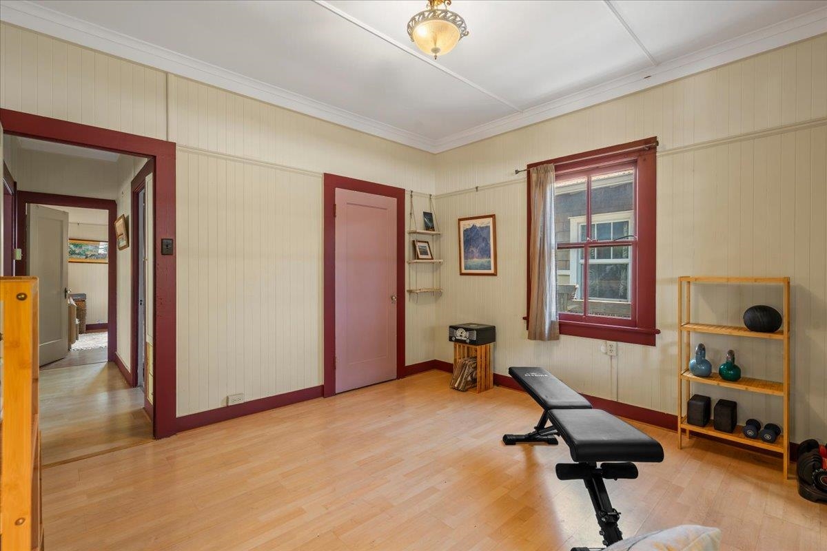 285 S Market St Property Photo 18