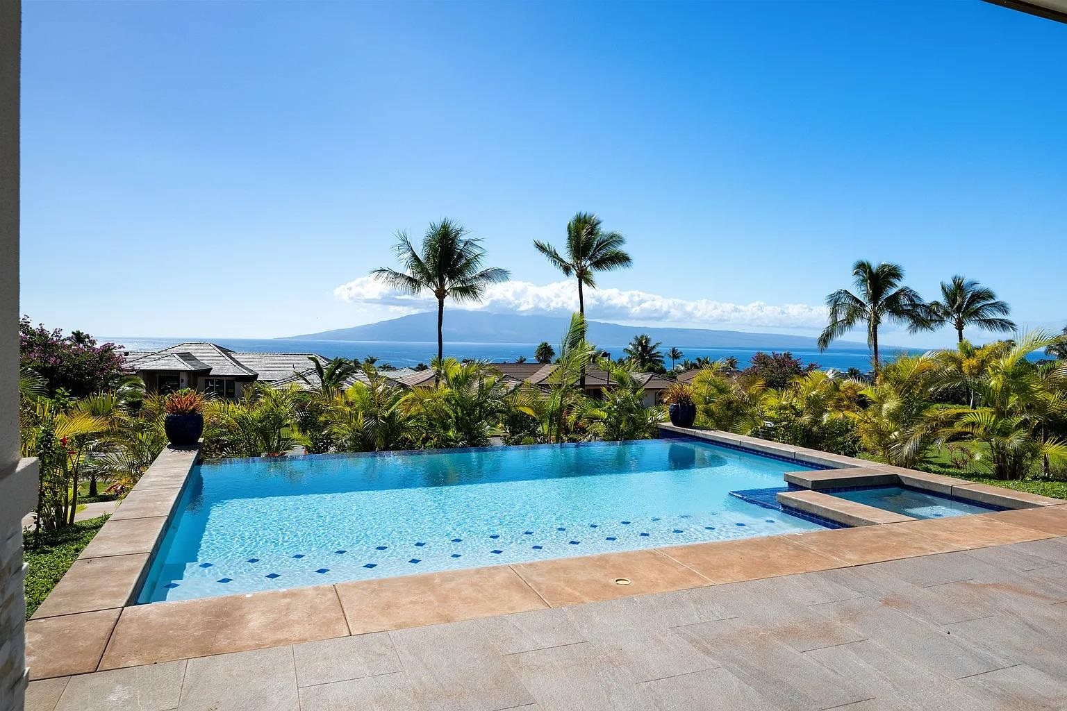 804 Anapuni Loop Property Photo 2