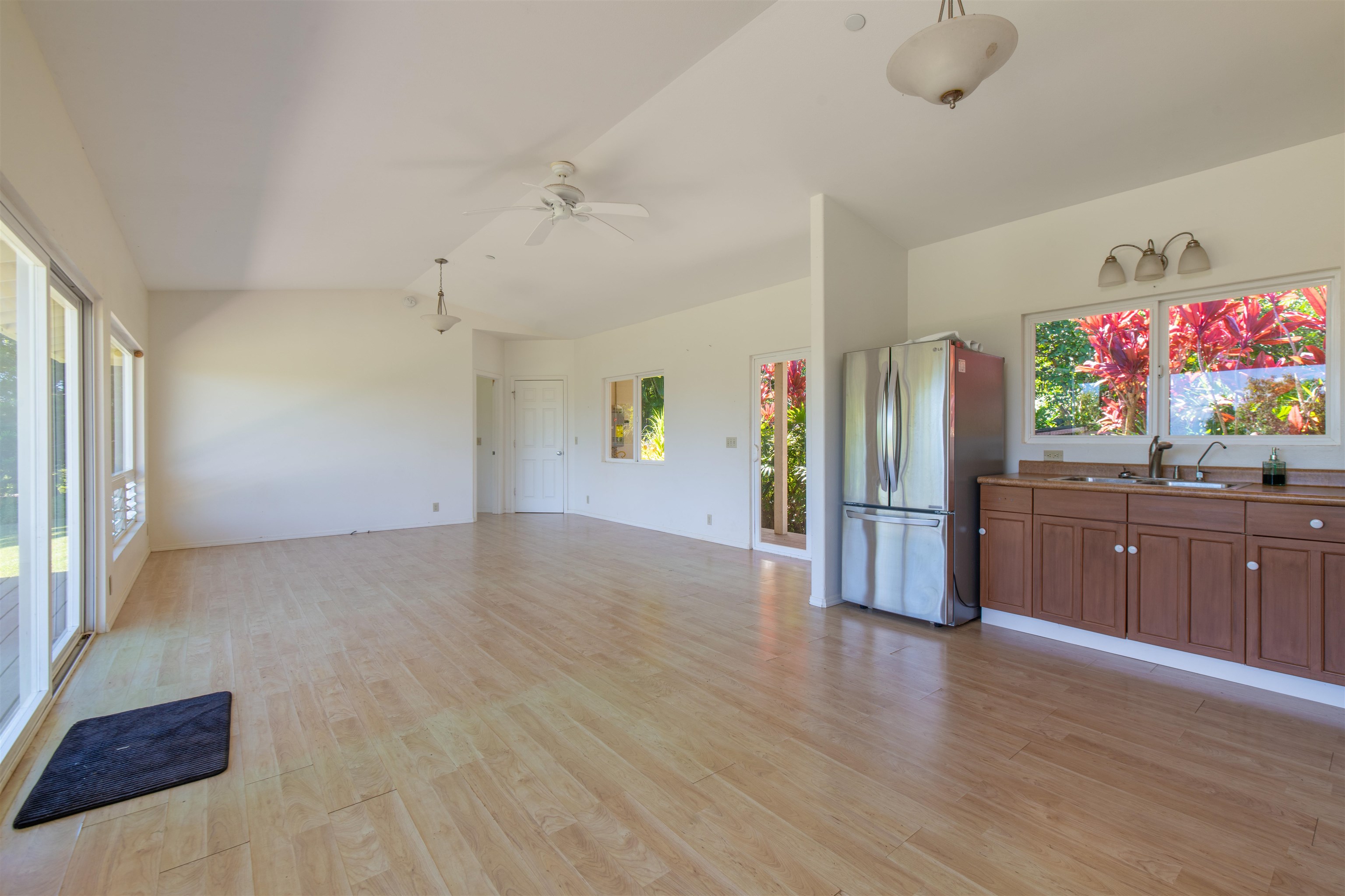 601 N Honokala Rd Property Photo 9