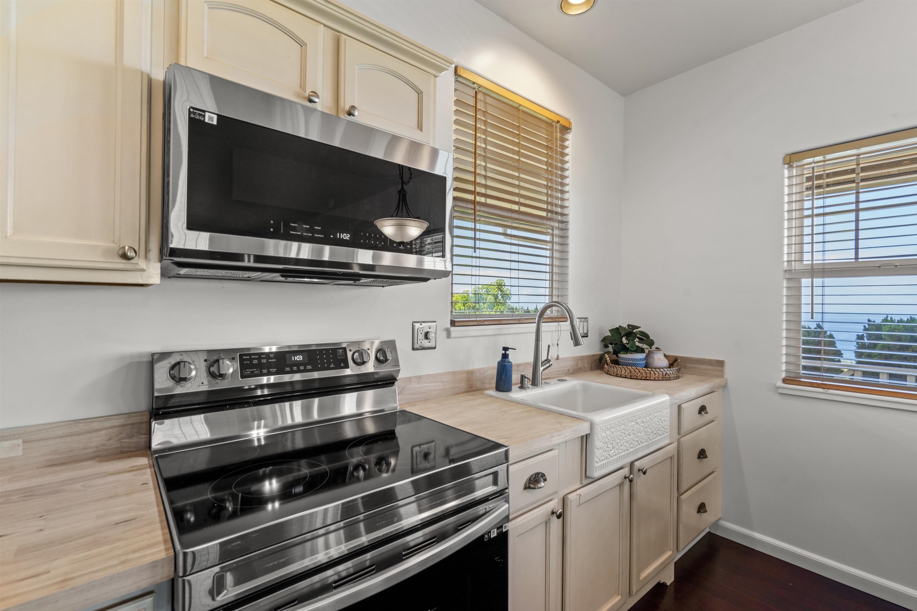 60 E Huapala Pl Property Photo 21