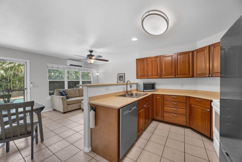 201 Ho'opili Akau St Property Photo 38