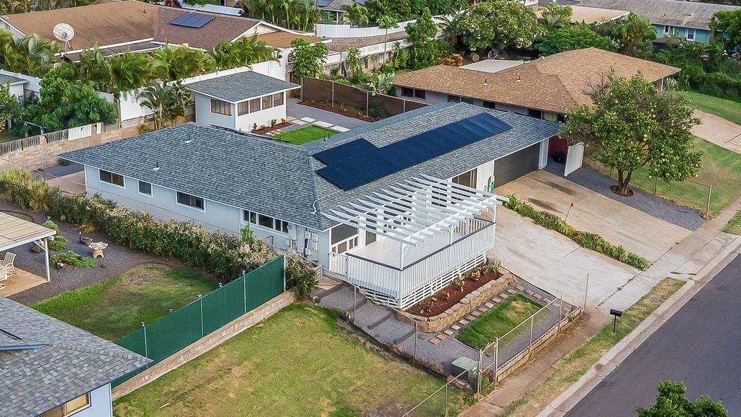 1669 Hoonanea St Property Photo 1