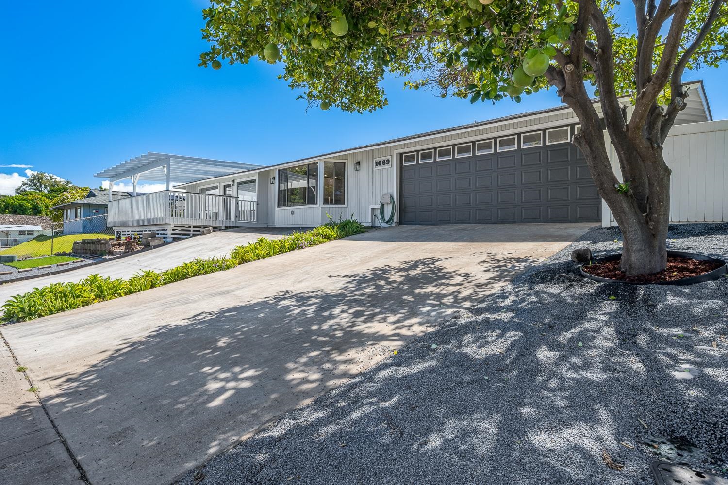 1669 Hoonanea St Property Photo 43