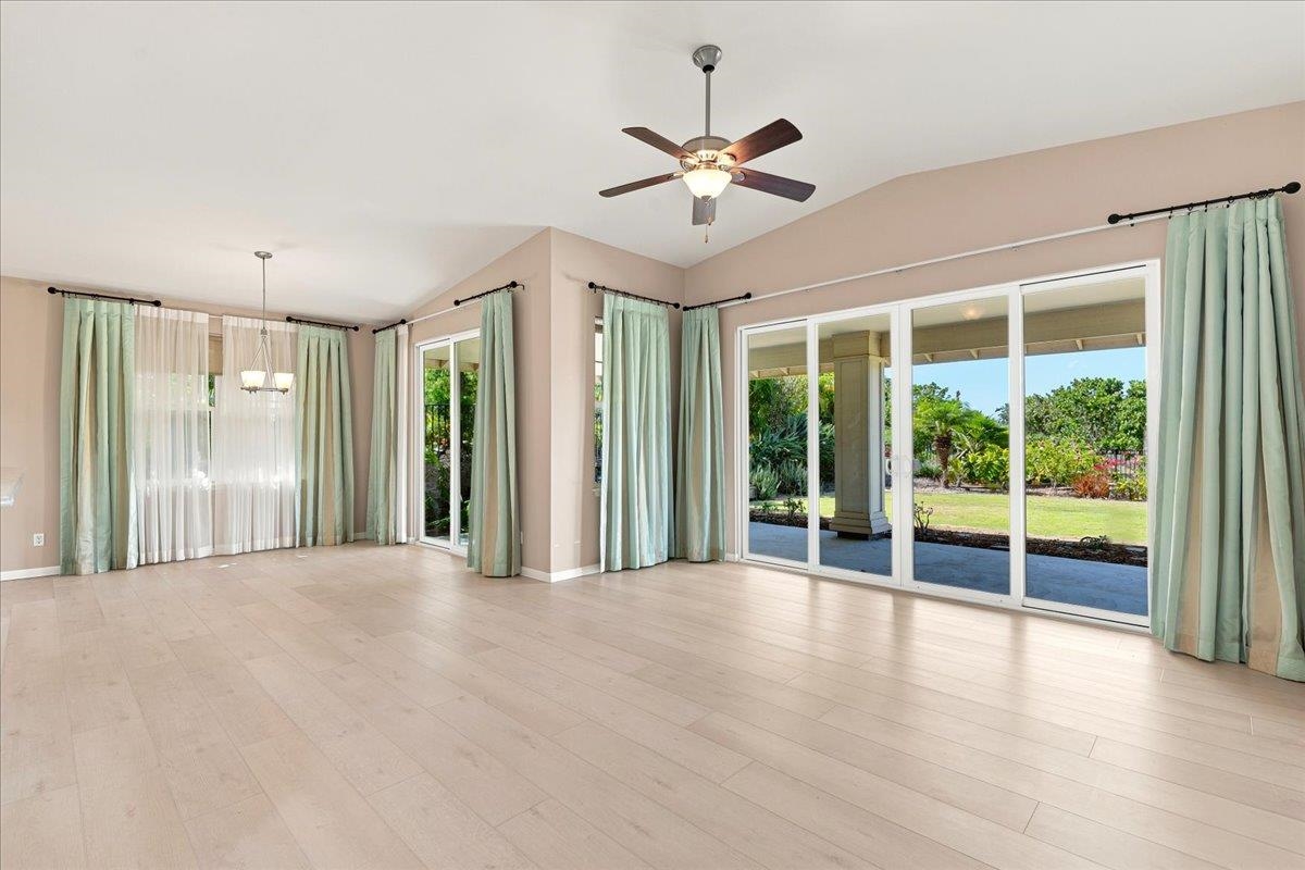 8 Moana Ave Property Photo 9