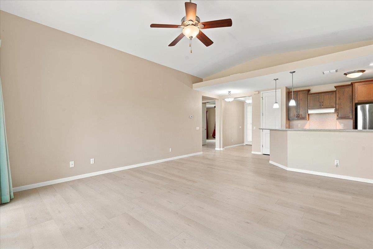 8 Moana Ave Property Photo 13