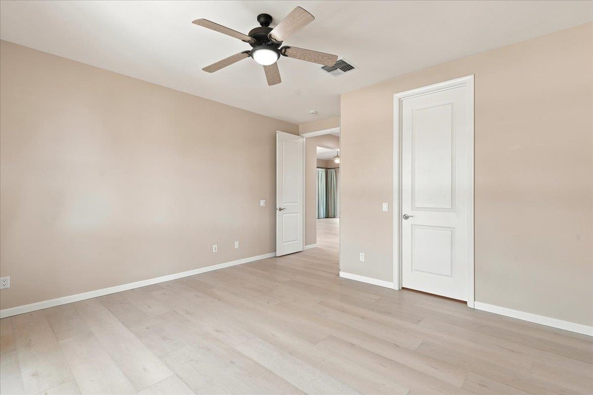 8 Moana Ave Property Photo 41
