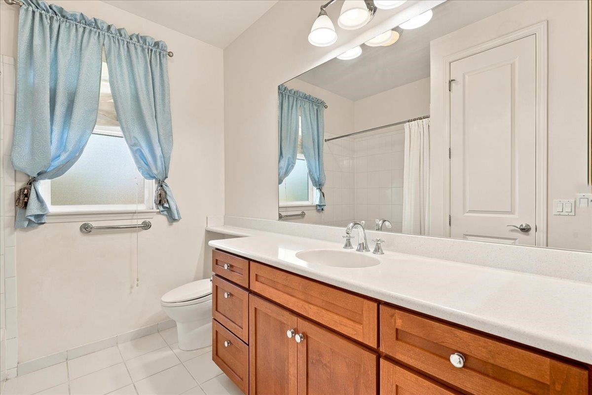 8 Moana Ave Property Photo 45