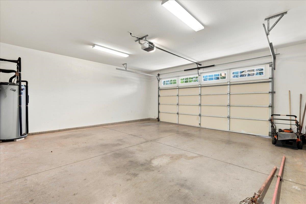 8 Moana Ave Property Photo 47