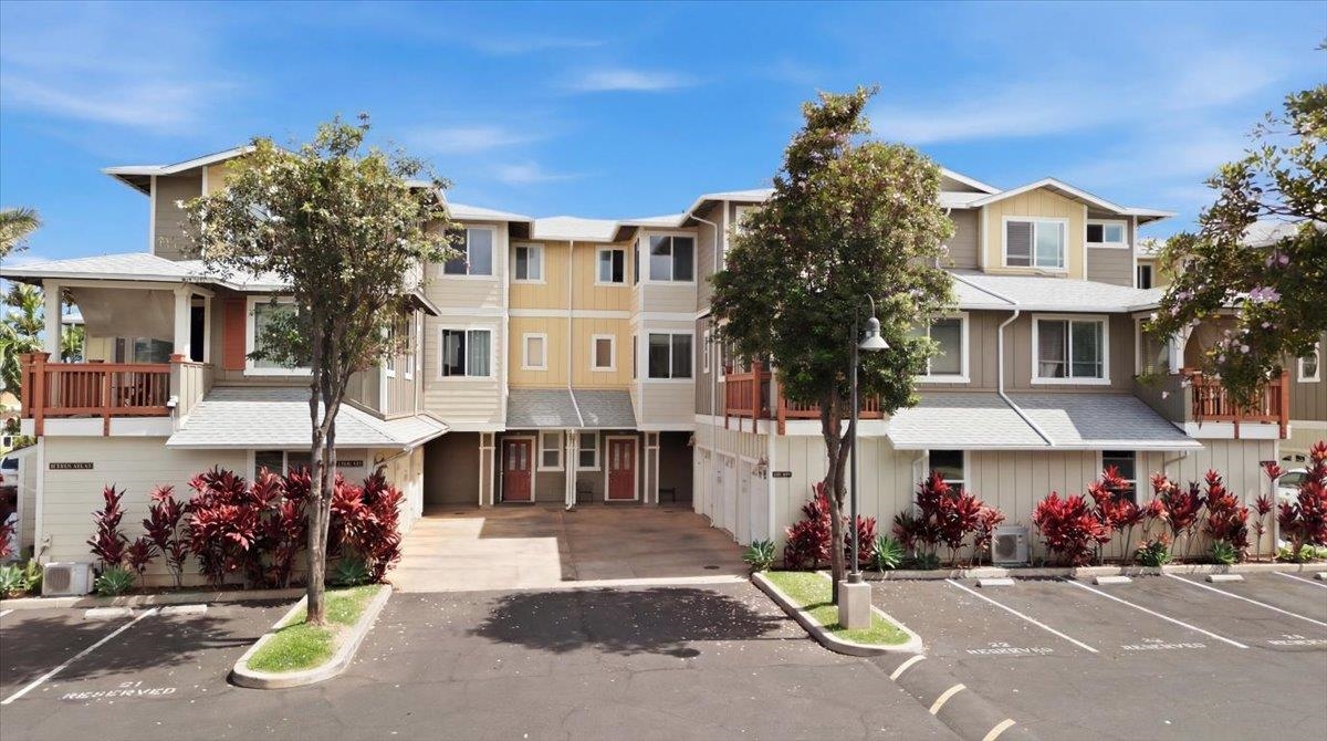 15 E Kuu Aku Ln Property Photo 2