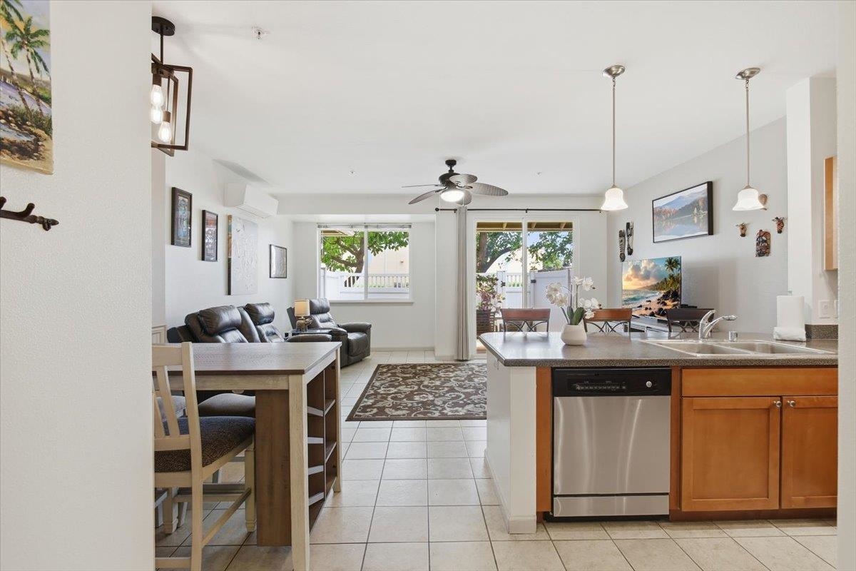 15 E Kuu Aku Ln Property Photo 6